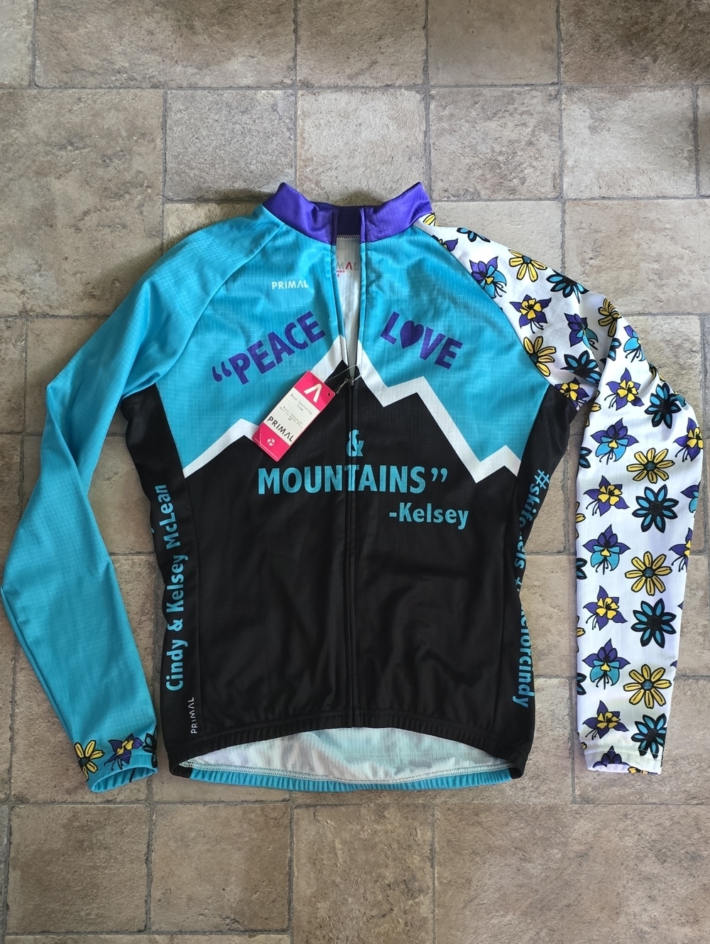 Primal Wear Women's Teal & Black 'Peace Love Mountains' Cycling Jacket